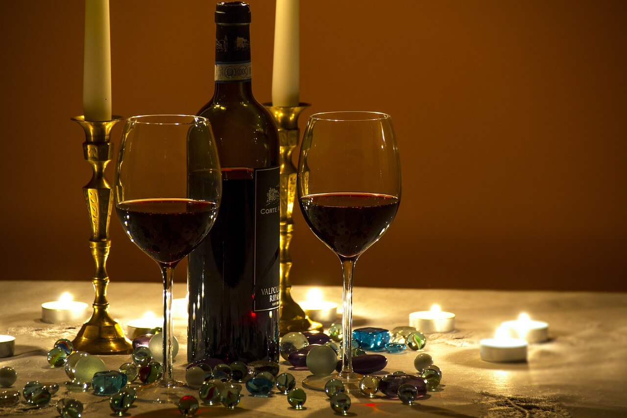 Przechowywanie otwartego wina – termin ważności wina