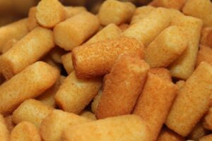 Jak podgrzać krokiety, aby były chrupkie? Praktyczne porady