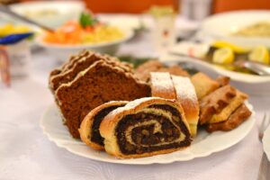 Jak przygotować mak mielony do makowca?