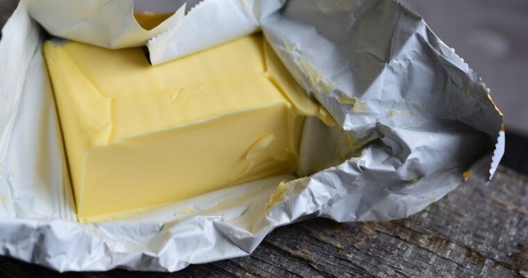 Czym zastąpić masło? Zdrowe i smaczne zamienniki masła