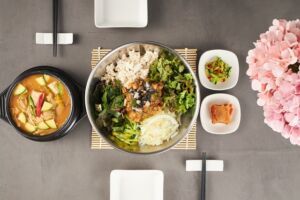 Pasta miso – czym zastąpić pastę miso w przepisie