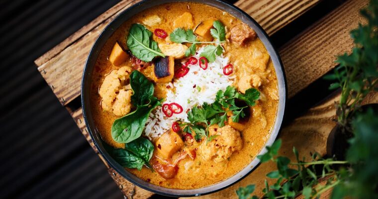 Czym zastąpić pastę curry?