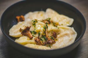 Pierogi z mięsem jako wizytówka polskiej kuchni na świecie