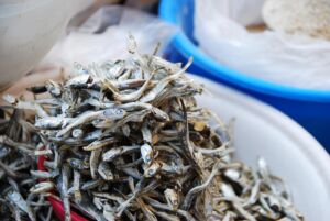 Czym zastąpić anchois?