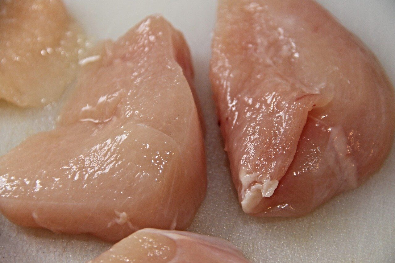 How to Store Chicken Fillet and Keep the Meat Fresh