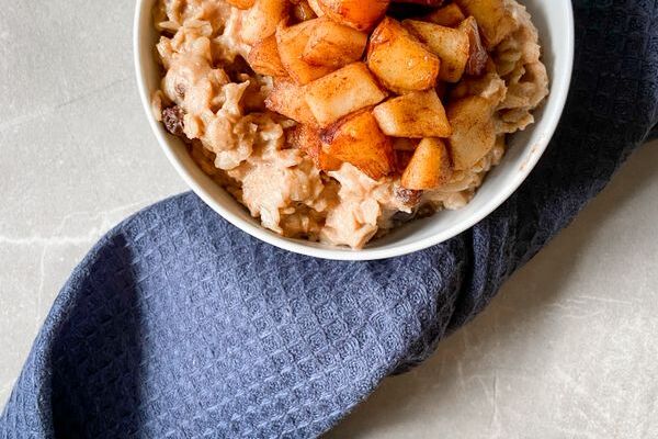 Pieczona owsianka z jabłkiem – przepis