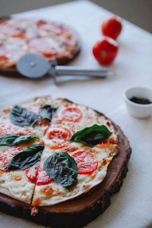 Pizza domowa – przepis